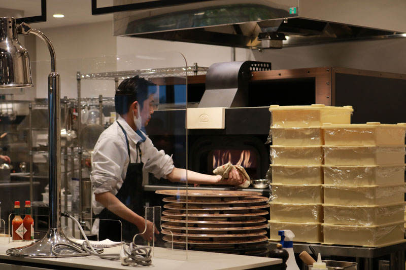 エムキャンパスピザ窯