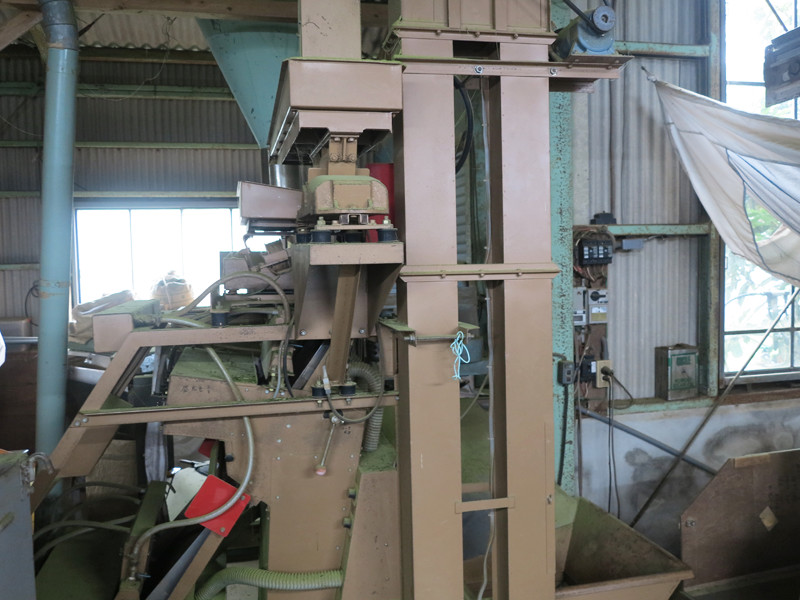 ごとう製茶_色彩選別機