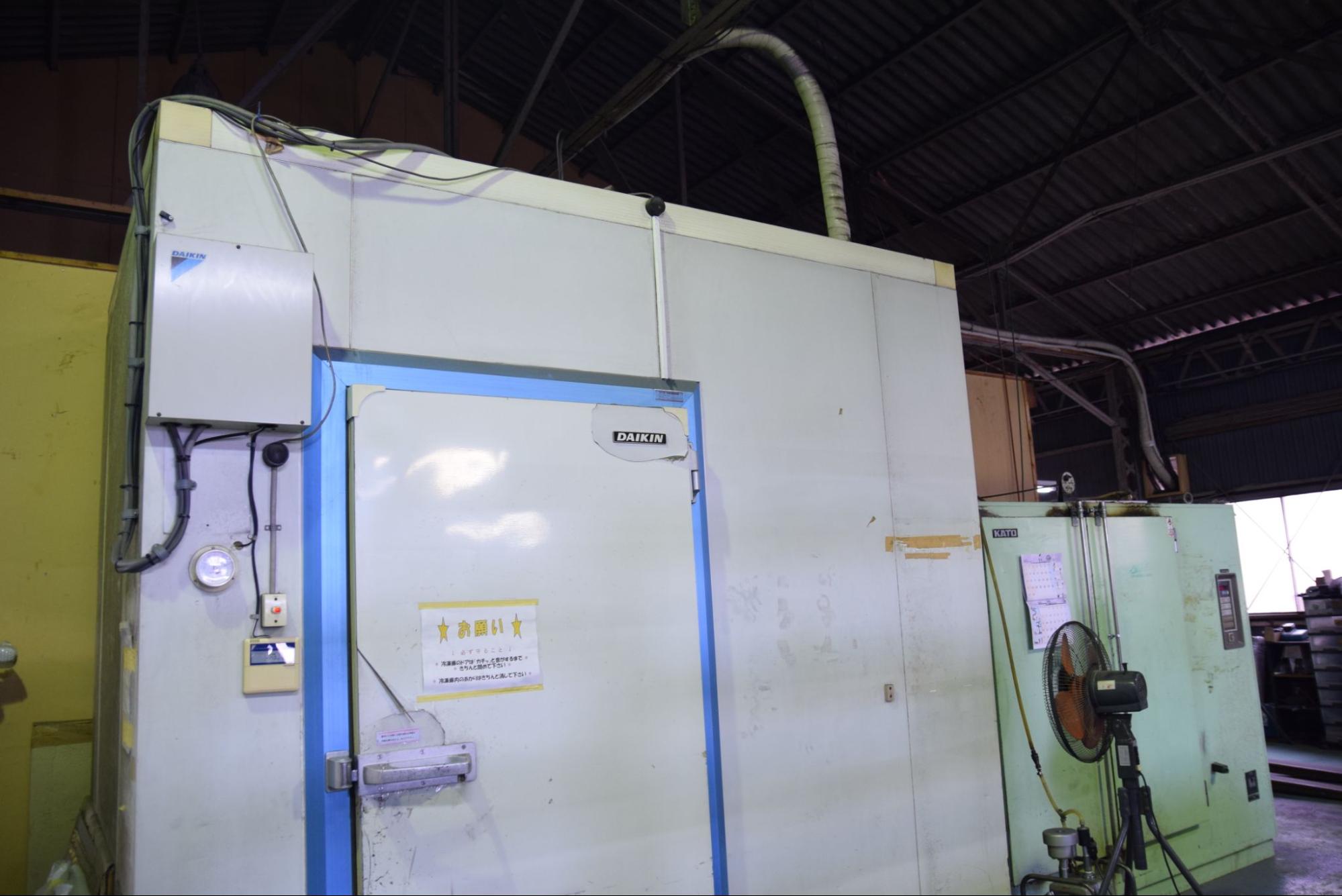 カーボン素材保管