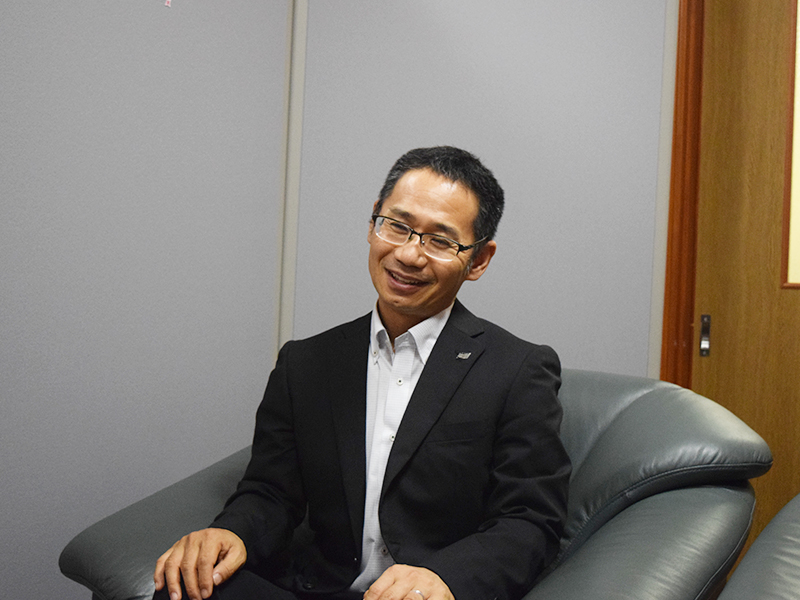 東愛知新聞社_営業部