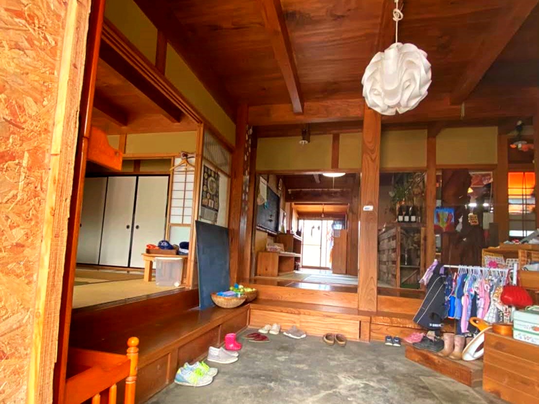 いるかビレッジ　土間