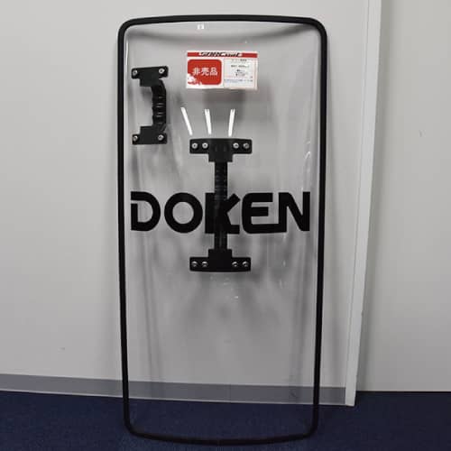 ポリカーボネート製品メーカー動研の技術職の求人（正社員）| 自社製品に街中で出会える！