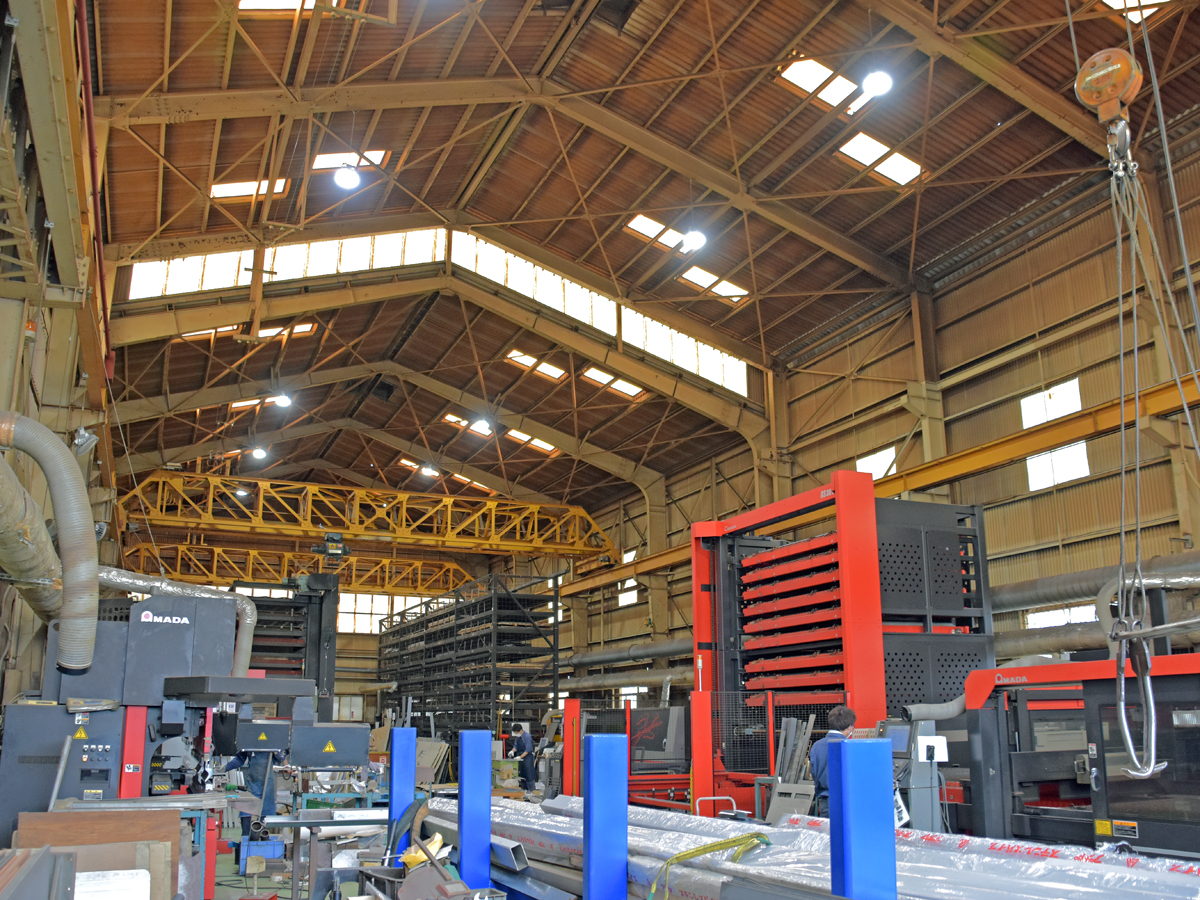 シンキレーザ_社内環境