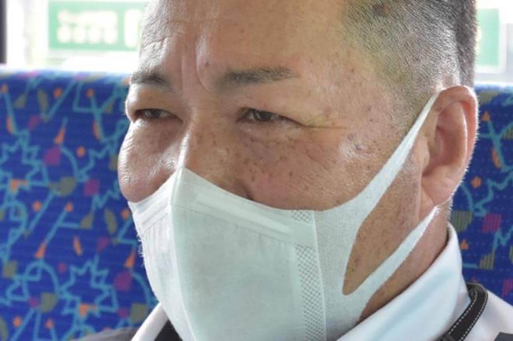 豊鉄バス_堀江さんの厳しい目が光る