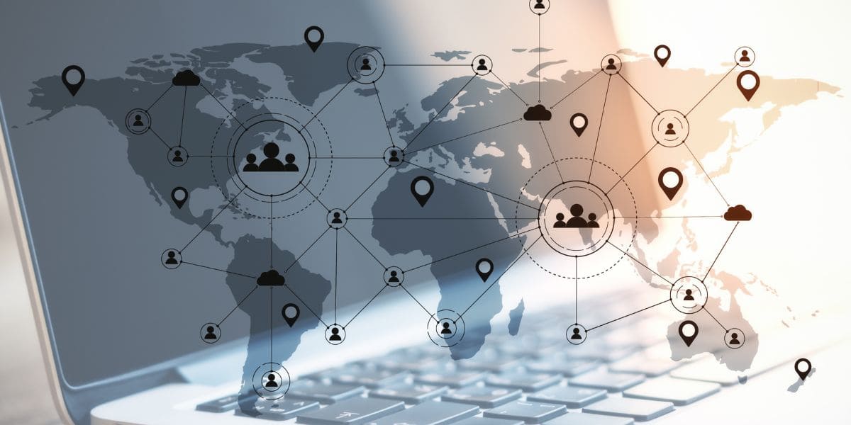 slack_パソコン画面