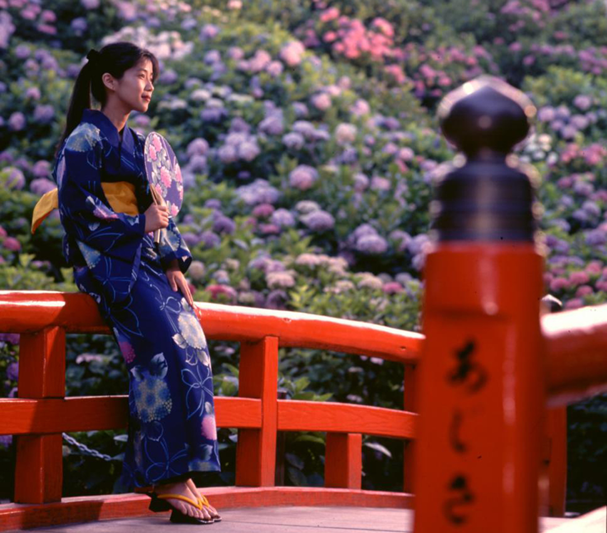 形原温泉あじさいの里