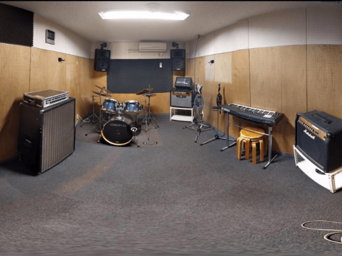 シライミュージック_レンタルスタジオ