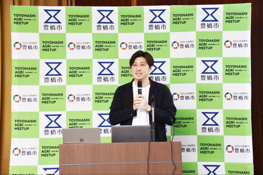 株式会社ライトライト