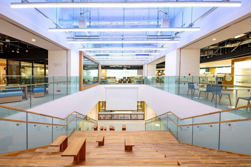 豊橋まちなか図書館2周年