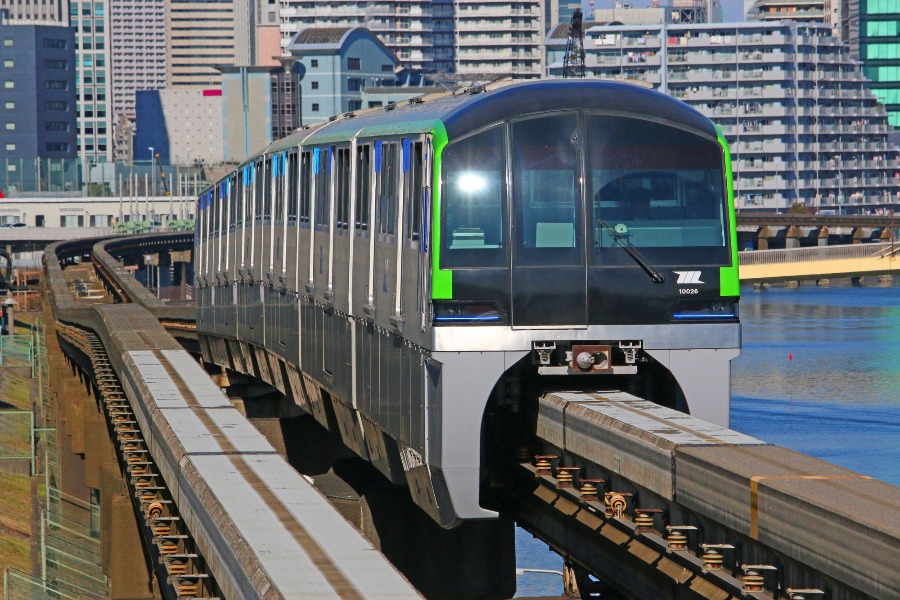 東京モノレールを走行する車両