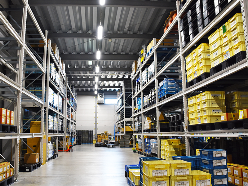 非鉄金属の総合商社｜井澤金属株式会社