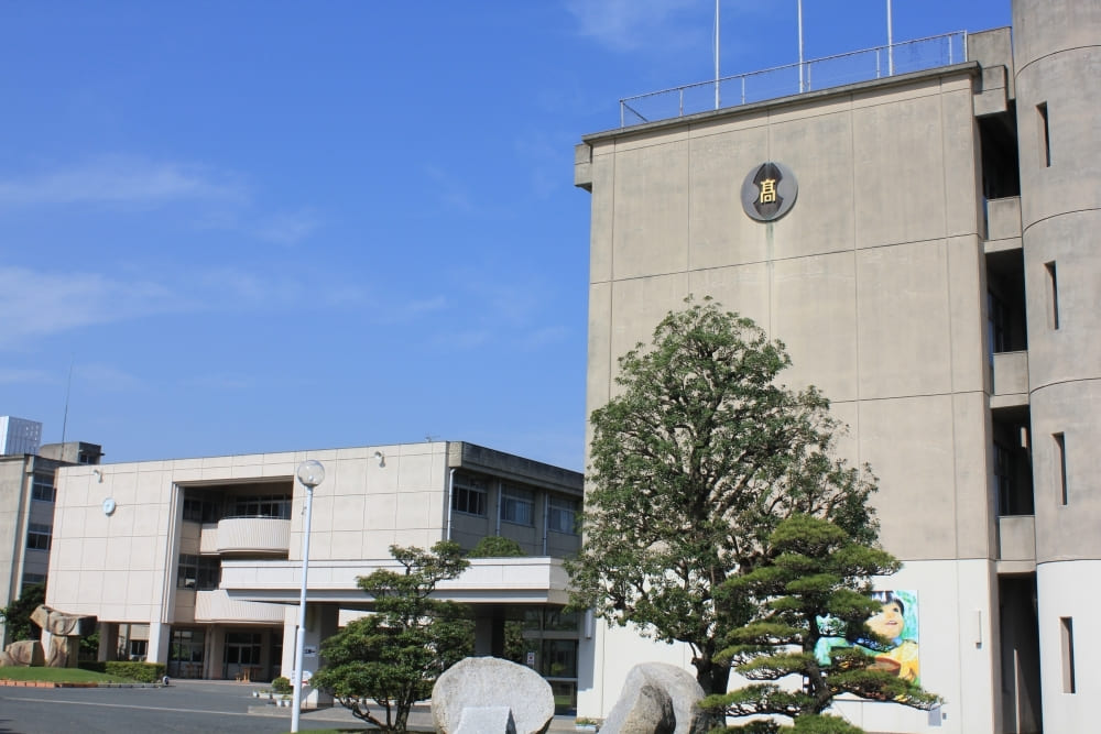 豊橋西高校とは