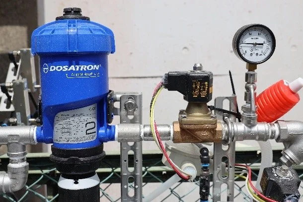 希釈倍率（左）・エアー圧（中央）・水圧（右）